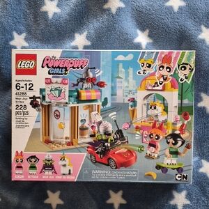 Retired Sealed LEGO The Powerpuff Girls Mojo Jojo Strikes Playset 41288